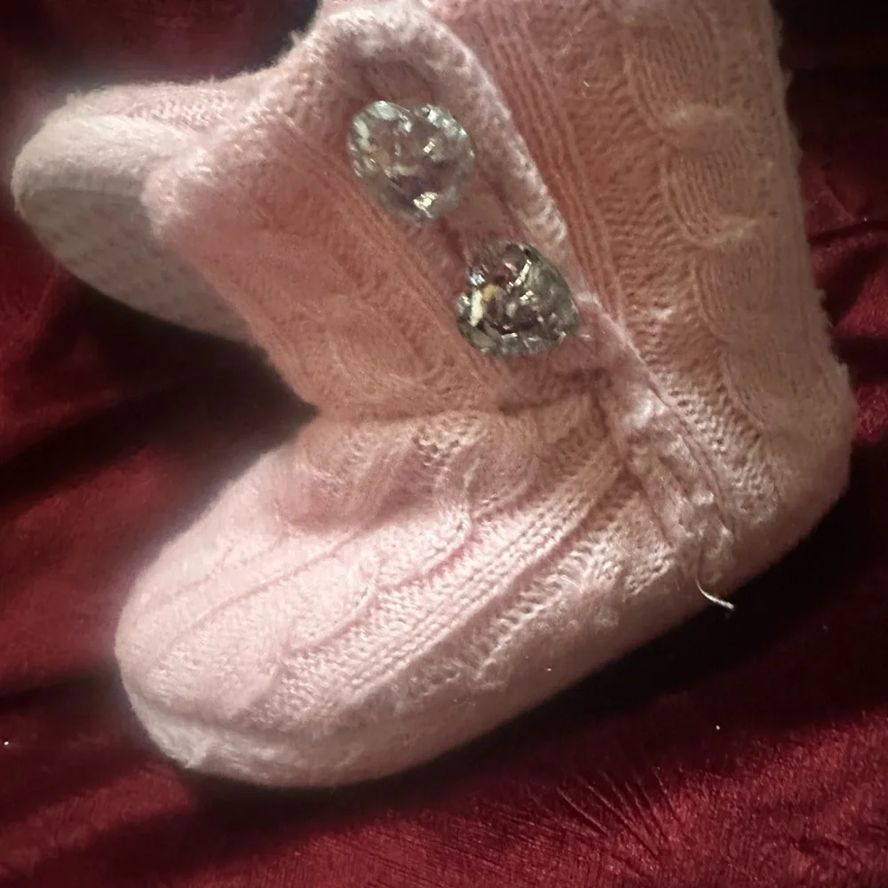 Baby Knit Slipper‎ Booties with Decorative Gem Buttons - Pink